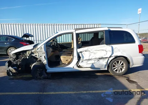 2016 Dodge Grand Caravan Sxt z USA, uszkodzony, nr VIN 2C4RDGCG5GR178676